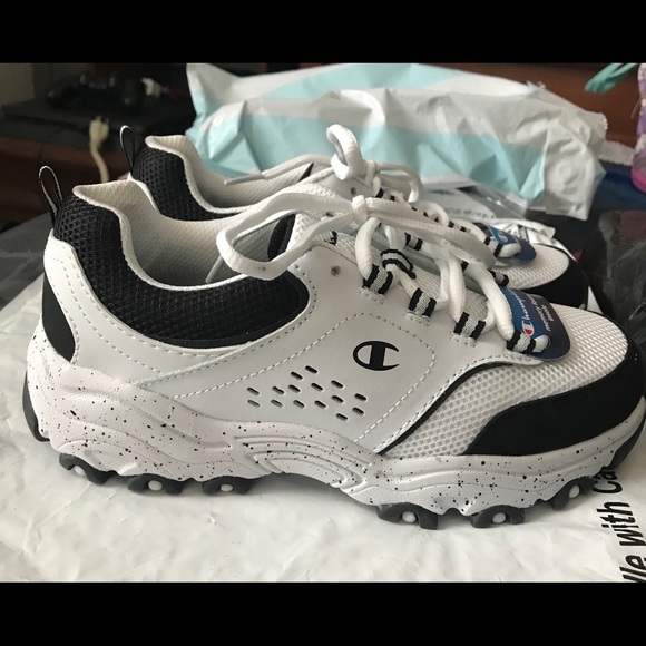 Champion Sneakers BRAND NEW - Picture 2 of 4